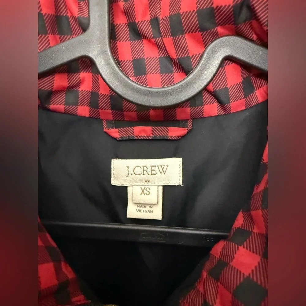 J.Crew Womens Buffalo Check Down Puffer Vest Size XS Red/Black Full-Zip